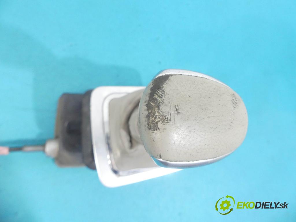 Citroen C5 II 2008-2017 2.0 HDI 136 HP automatic 100 kW 1997 cm3 4- Kulisa - - 9681617780 (Rýchlostné páky / kulisy)