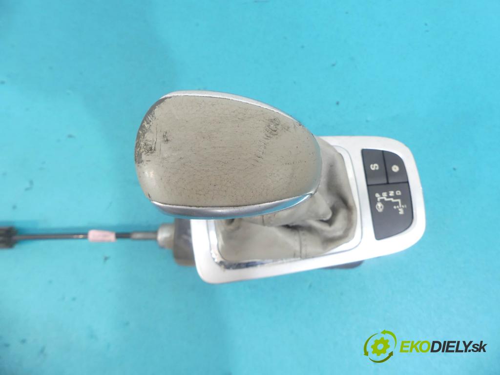 Citroen C5 II 2008-2017 2.0 HDI 136 HP automatic 100 kW 1997 cm3 4- Kulisa - - 9681617780 (Rýchlostné páky / kulisy)