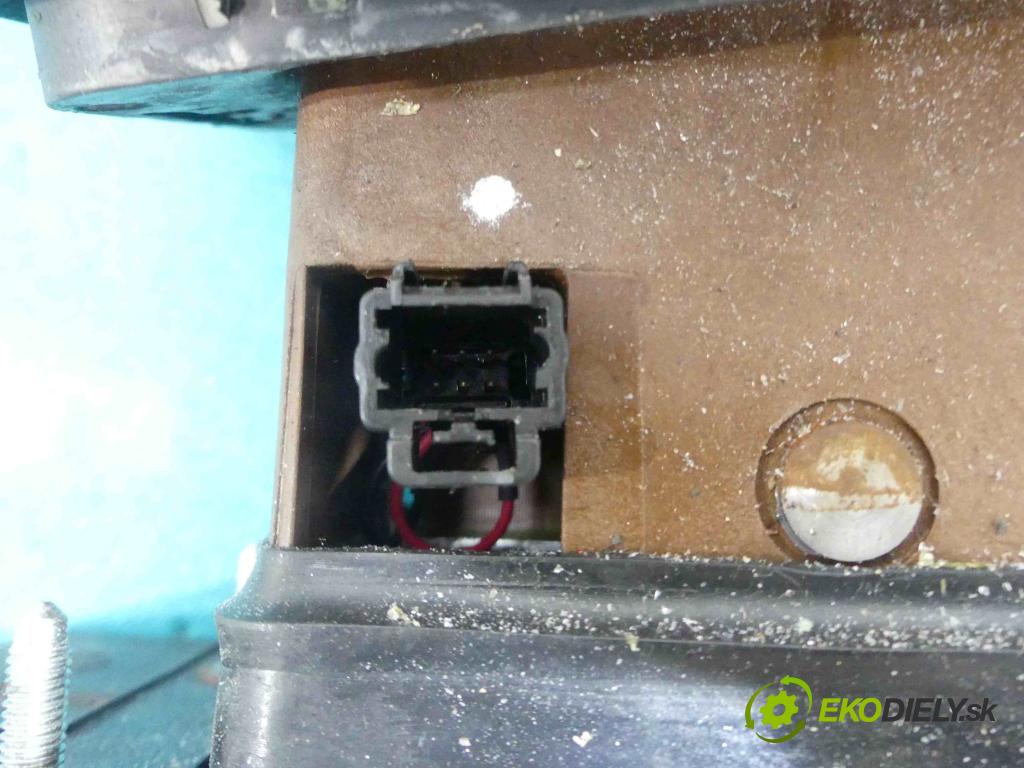 Citroen C5 II 2008-2017 2.0 HDI 136 HP automatic 100 kW 1997 cm3 4- Kulisa - - 9681617780 (Rýchlostné páky / kulisy)