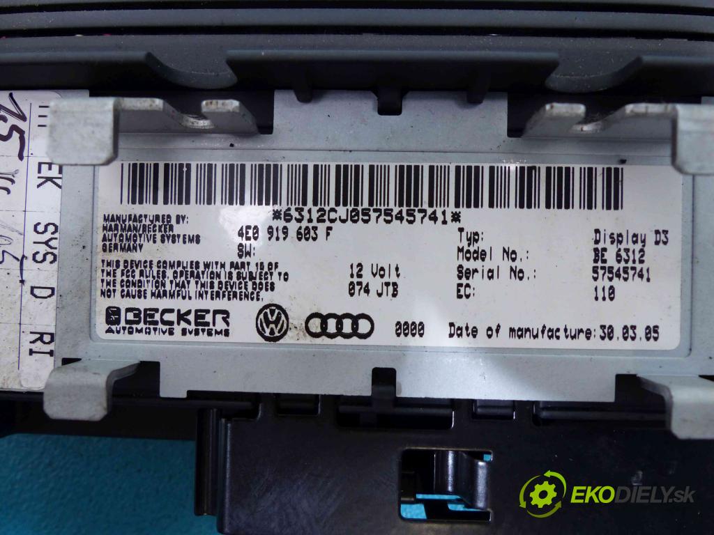 Audi A8 D3 2002-2009 6.0 automatic 331 kW 5998 cm3 4- Dislpej 4E0919603F (Prístrojové dosky, displeje)