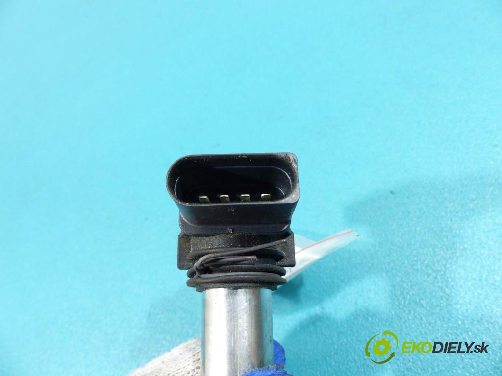 Audi A8 D3 2002-2009 6.0 automatic 331 kW 5998 cm3 4- Cievka zapaľovacia 0040102031 (Zapaľovacie cievky, moduly)