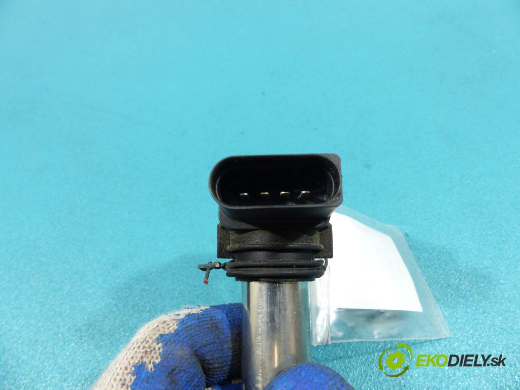 Audi A8 D3 2002-2009 6.0 automatic 331 kW 5998 cm3 4- Cievka zapaľovacia 0040102031 (Zapaľovacie cievky, moduly)