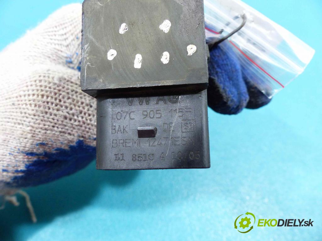 Audi A8 D3 2002-2009 6.0 automatic 331 kW 5998 cm3 4- Cievka zapaľovacia 07C905115F (Zapaľovacie cievky, moduly)