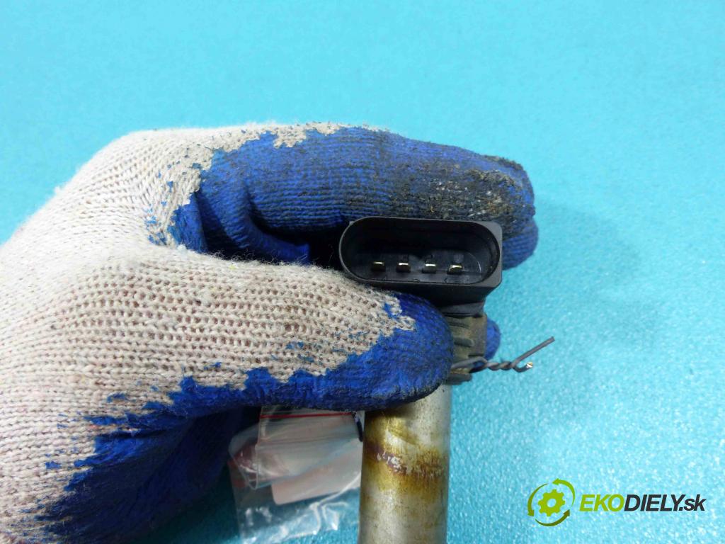 Audi A8 D3 2002-2009 6.0 automatic 331 kW 5998 cm3 4- Cievka zapaľovacia 07C905115F (Zapaľovacie cievky, moduly)