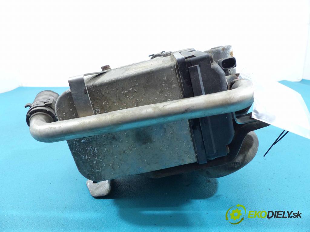 Audi A8 D3 2002-2009 6.0 automatic 331 kW 5998 cm3 4- Webasto 4E0265081J (Webasto ohřívače)