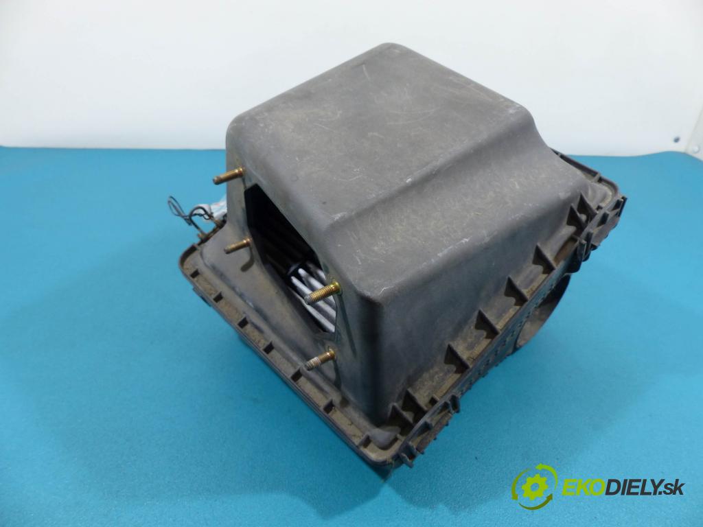 Mitsubishi Pajero III 2000-2004 3.5 V6 203km automatic 149 kW 3497 cm3 5- obal filtra vzduchu MR355408 (Kryty filtrů)