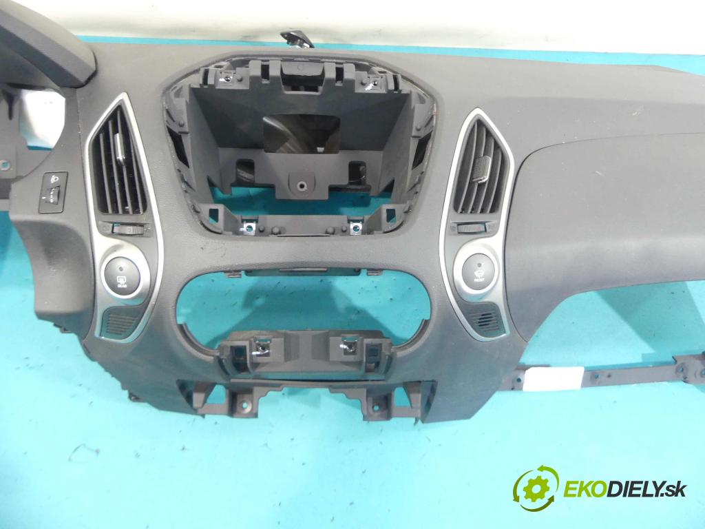 Hyundai Ix35 1.6 GDI 135 hp manual 99 kW 1591 cm3 5- palubovka -