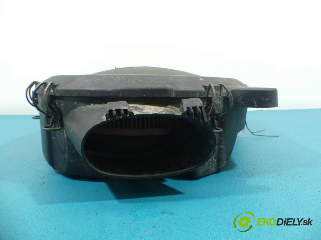 Skoda Felicia 1.3 - 68 hp manual 50 kW 1289 cm3 5- obal filtra vzduchu 032129611C (Kryty filtrů)