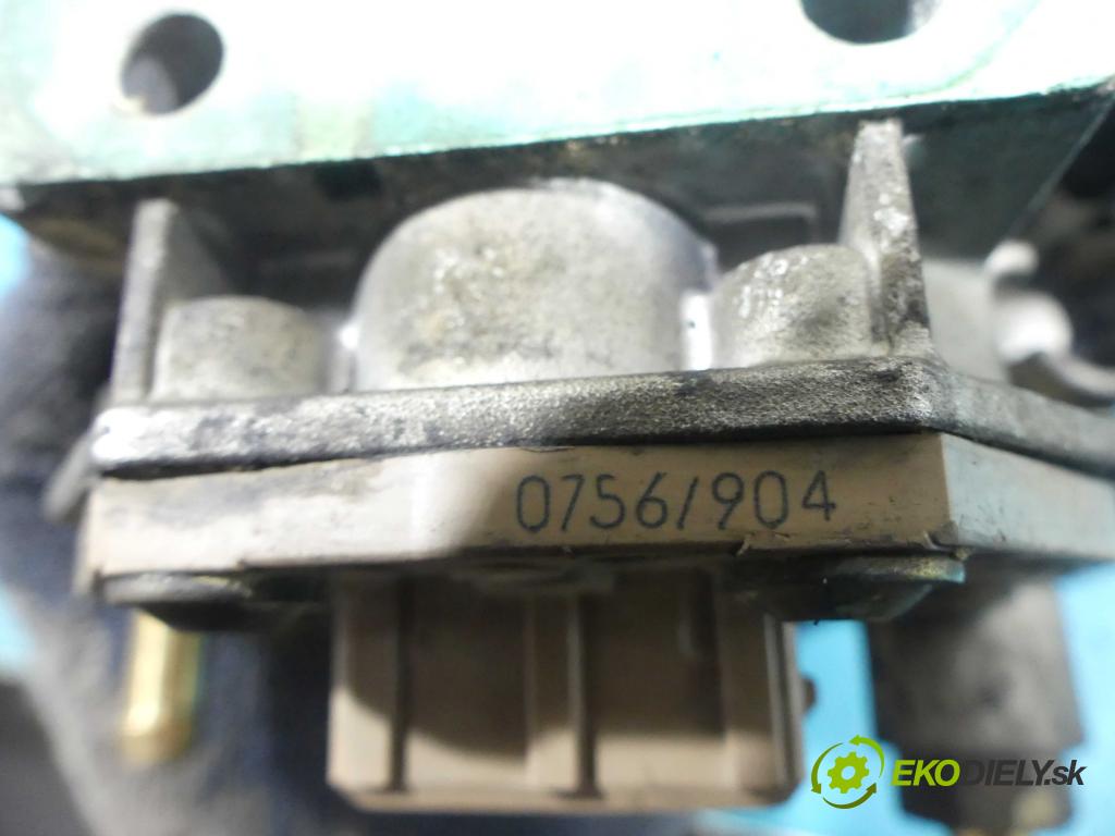 Skoda Felicia 1.3 68 hp manual 50 kW 1289 cm3 5- karburátor 0132008600 (Karburátory)