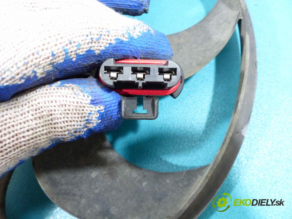 Opel Vectra B 1995-2002 1.8 16V 116 HP manual 85 kW 1796 cm3 5- Ventilátor chladiča 0130303283