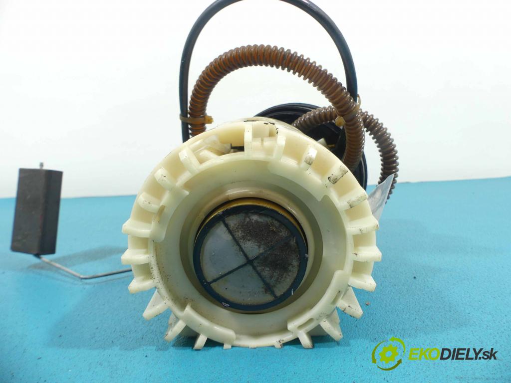 Audi A6 C4 1994-1997 1.8 20V 125 hp manual 92 kW 1781 cm3 5- pumpa paliva