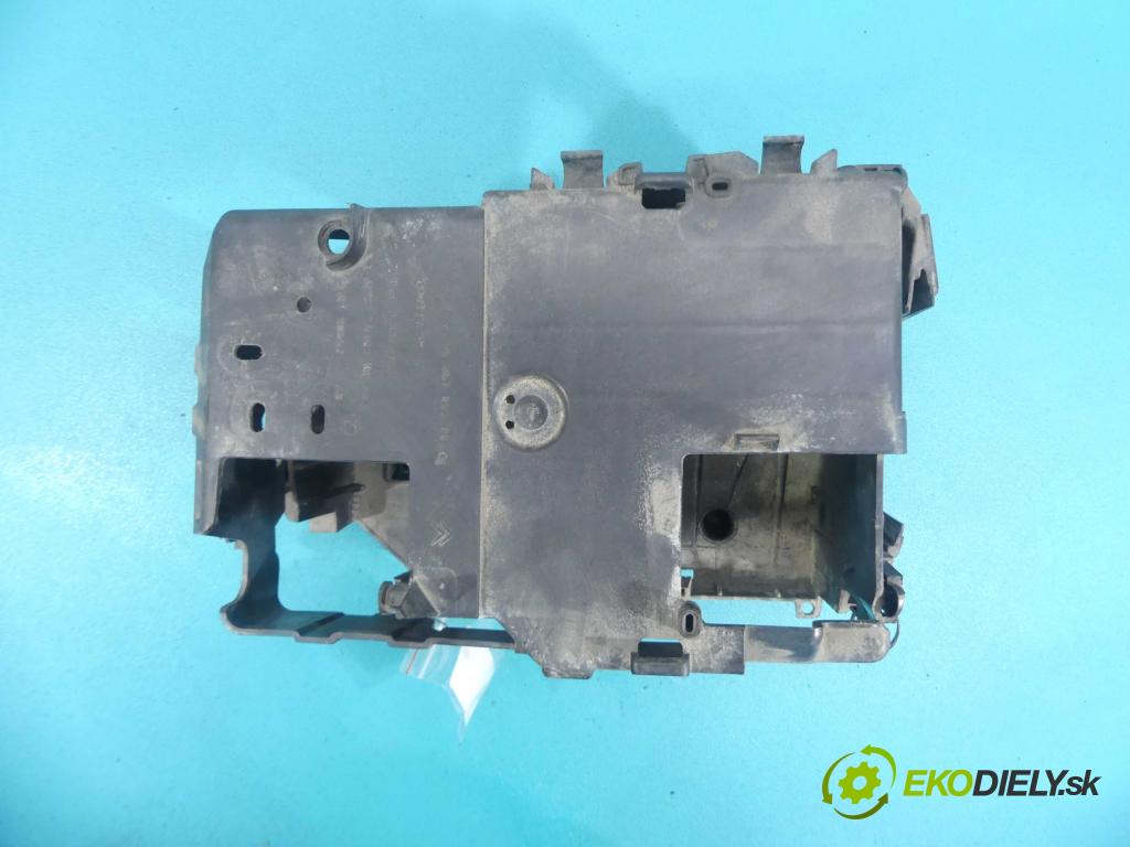 Peugeot 508 2010-2018 2.0 HDI 163 HP automatic 120 kW 1997 cm3 5- Obal ...