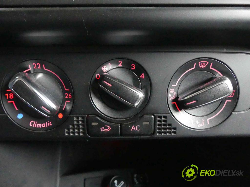 Vw Polo V 6R 2009-2017 1.6 TDI 75 hp manual 55 kW 1598 cm3 5- - Panel topení 6R0820045A