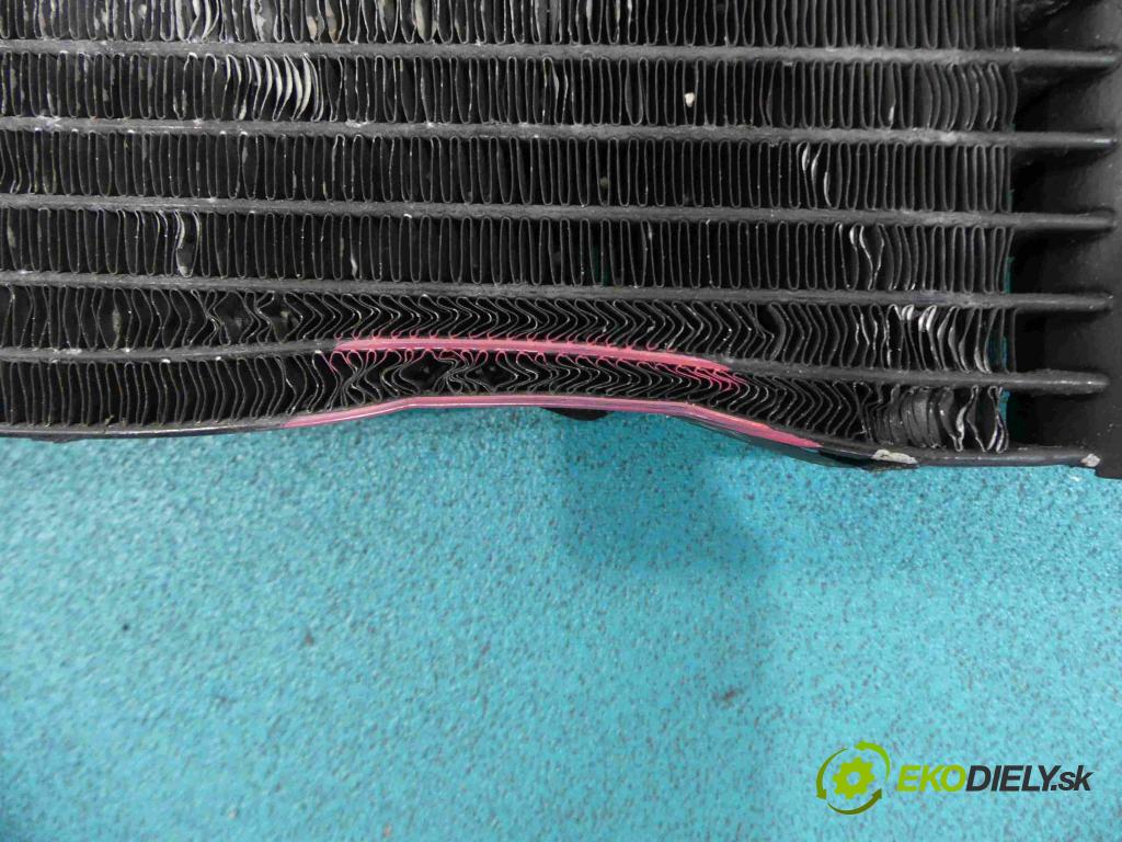 Dodge Charger II 2010- 3.6 V6 automatic 218 kW 3604 cm3 4- chladič klimatizácie M153904B (Chladiče klimatizácie)