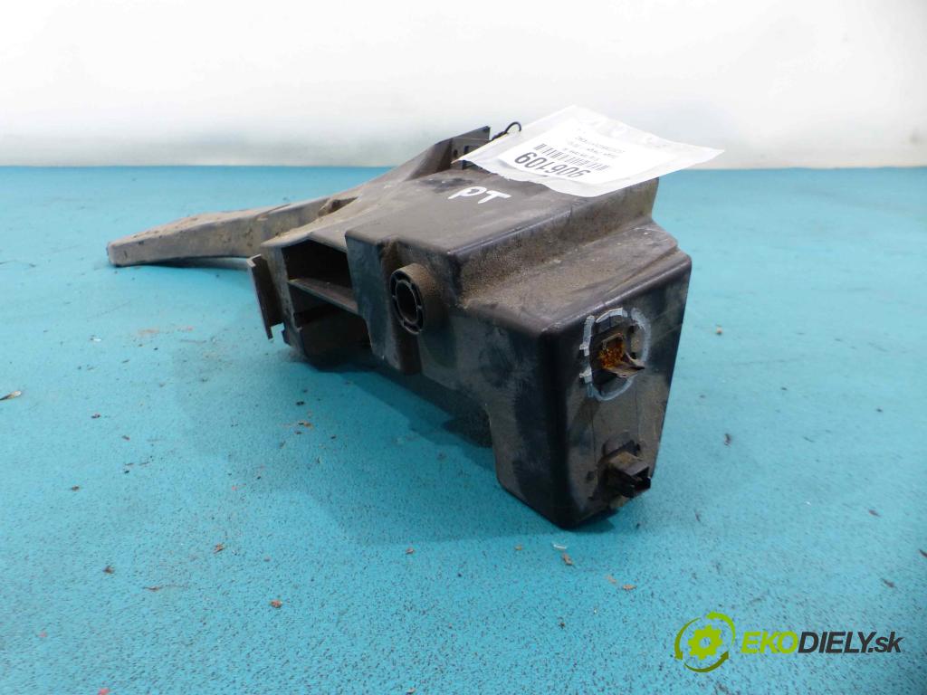 Dodge Charger II 2010- 3.6 V6 VVT 296KM automatic 218 kW 3604 cm3 4- nárazník 05182268AD