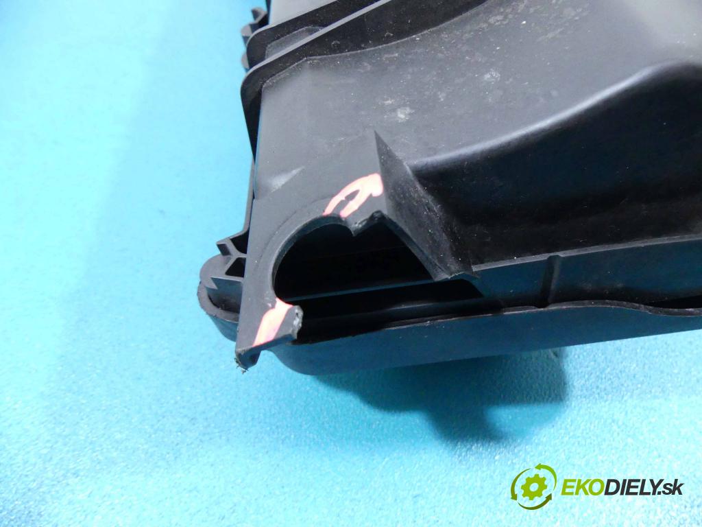 Citroen C4 Grand picasso 1.6 thp 150 hp automatic 110 kW 1598 cm3 5- obal filtra vzduchu 757669180 (Kryty filtrů)