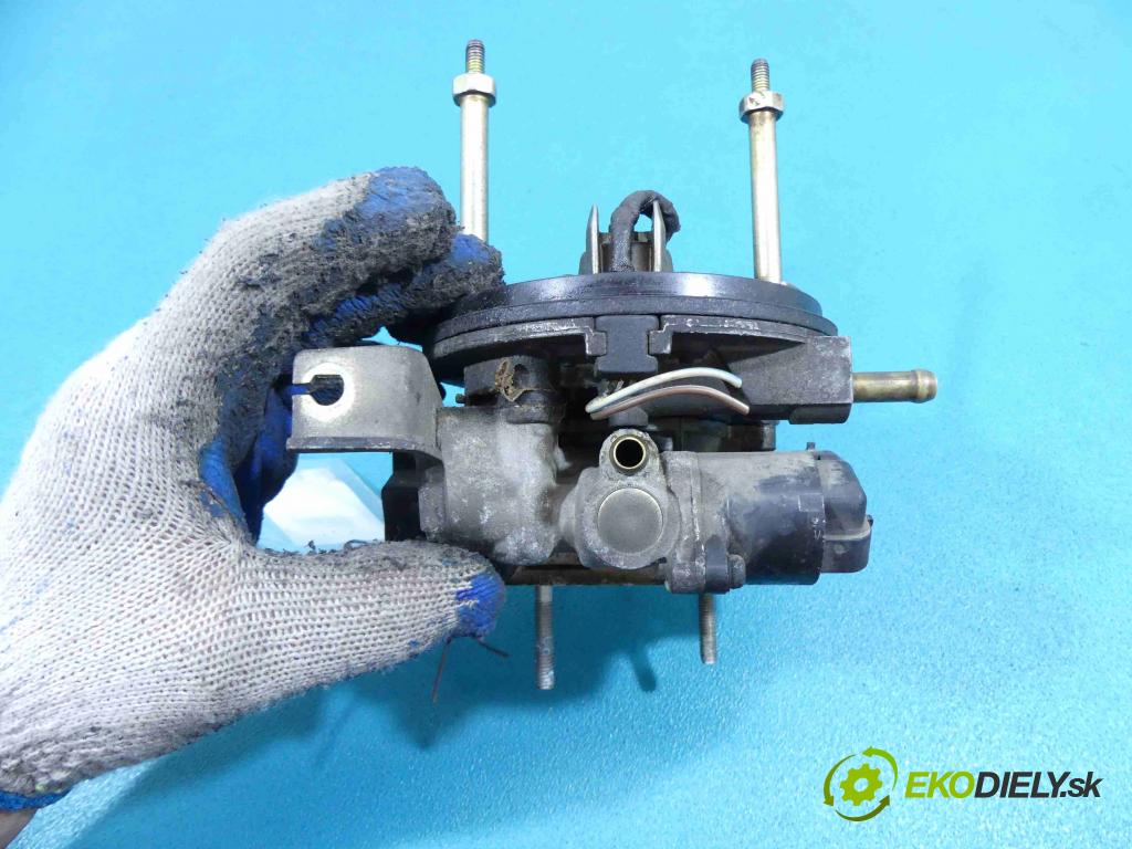 Fiat Punto I 1993-1999 1.1 54 HP manual 40 kW 1108 cm3 3- vstrekovač  (Karburátory)