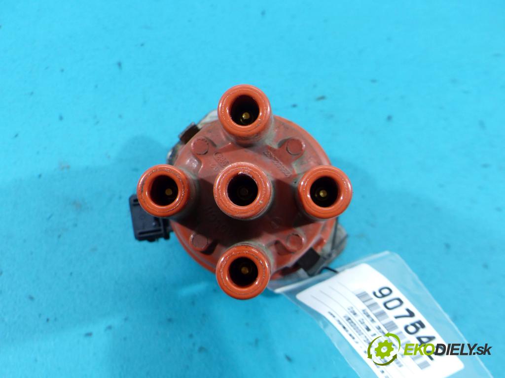 Opel Corsa B 1993-1999 1.4 60 HP manual 44 kW 1389 cm3 3- rozdeľovač 0237521024 (Rozdeľovače)