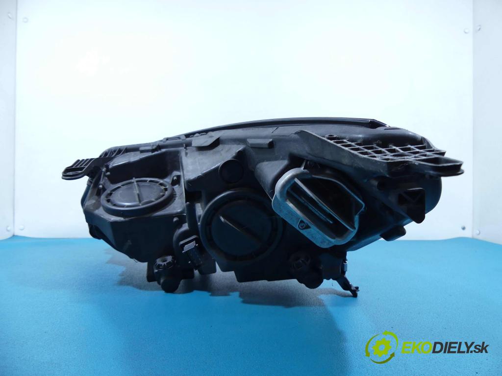 Opel Astra V  2015- 1.6 TB 200 HP manual 147 kW 1598 cm3 5- pravý 39158006 (Pravé)