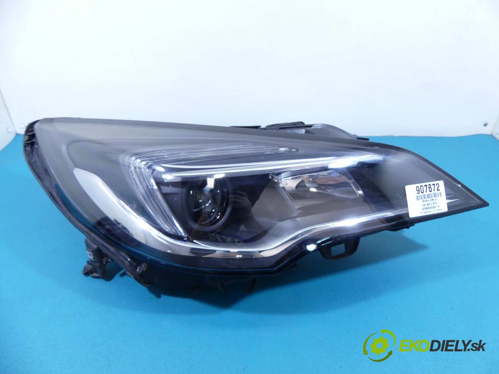 Opel Astra V  2015- 1.6 TB 200 HP manual 147 kW 1598 cm3 5- pravý 39158006 (Pravé)