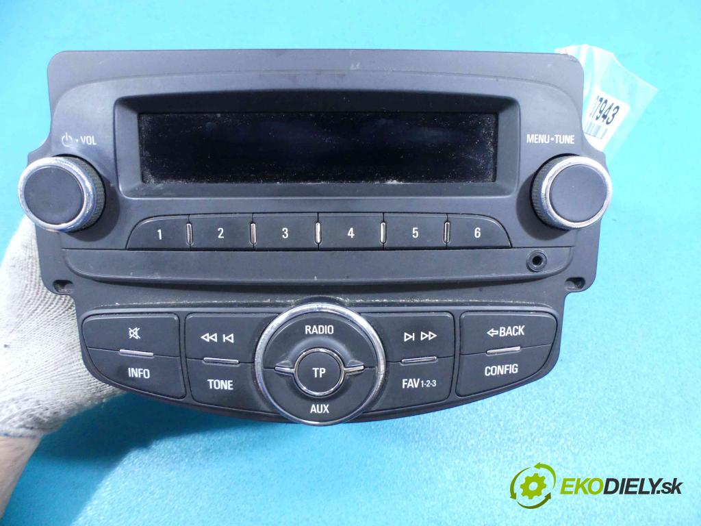 Opel Corsa E 2014-2019 1.4 16v 90 HP manual 66 kW 1398 cm3 5- Radio 39146277 (Audio zariadenia)