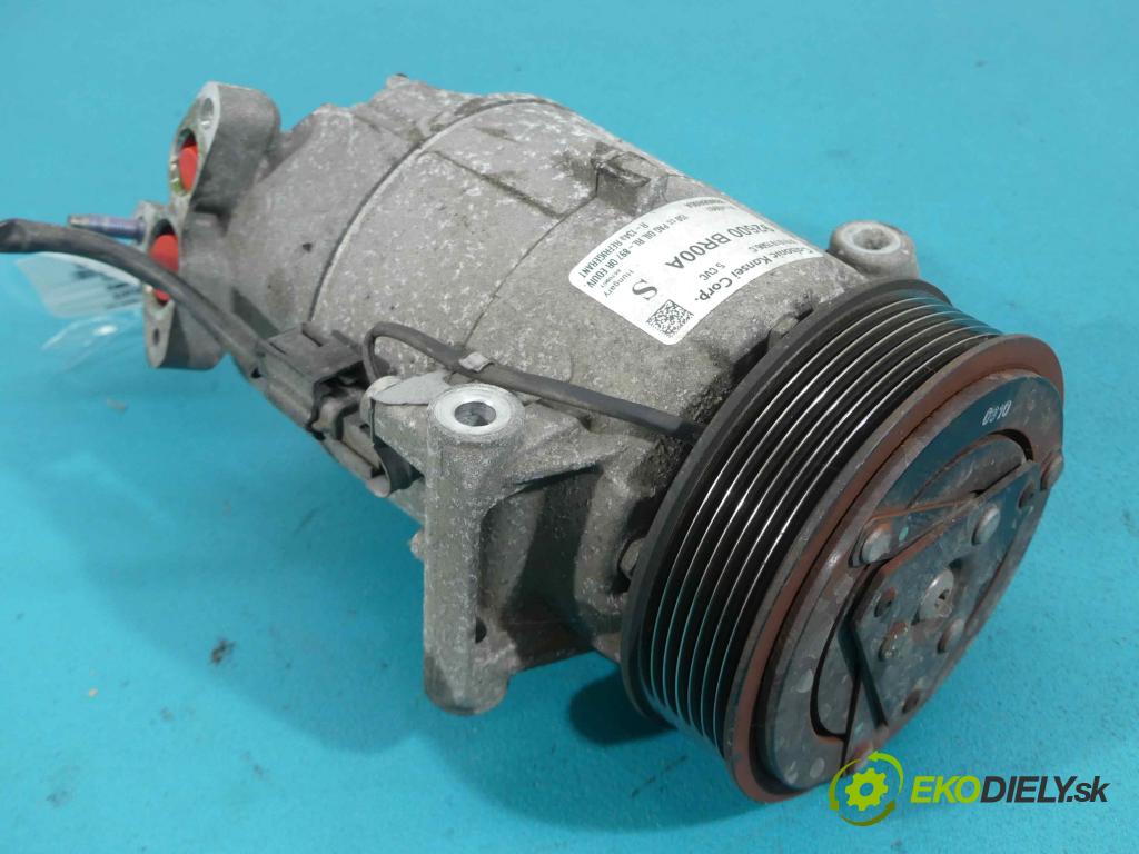 Nissan Qashqai 06-13 1.6 16v 114 hp manual 84 kW 1599 cm3 5- čerpadlo klíma 92600BR00A