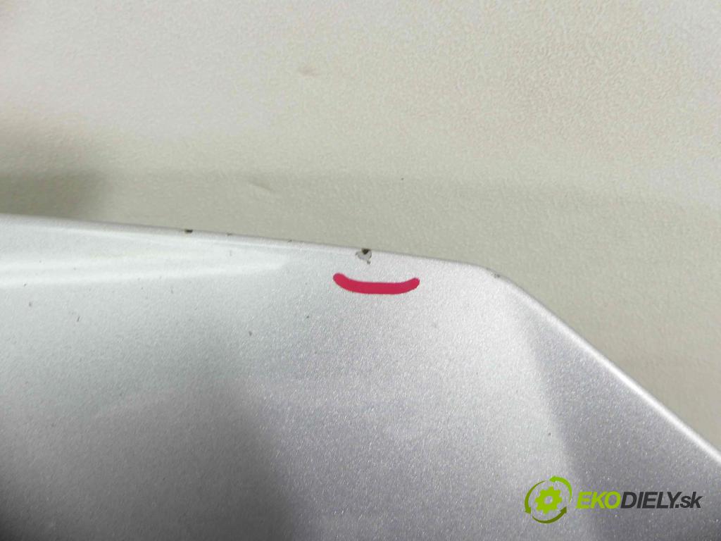 Vw Golf V 2003-2009 strieborná farba LA7W