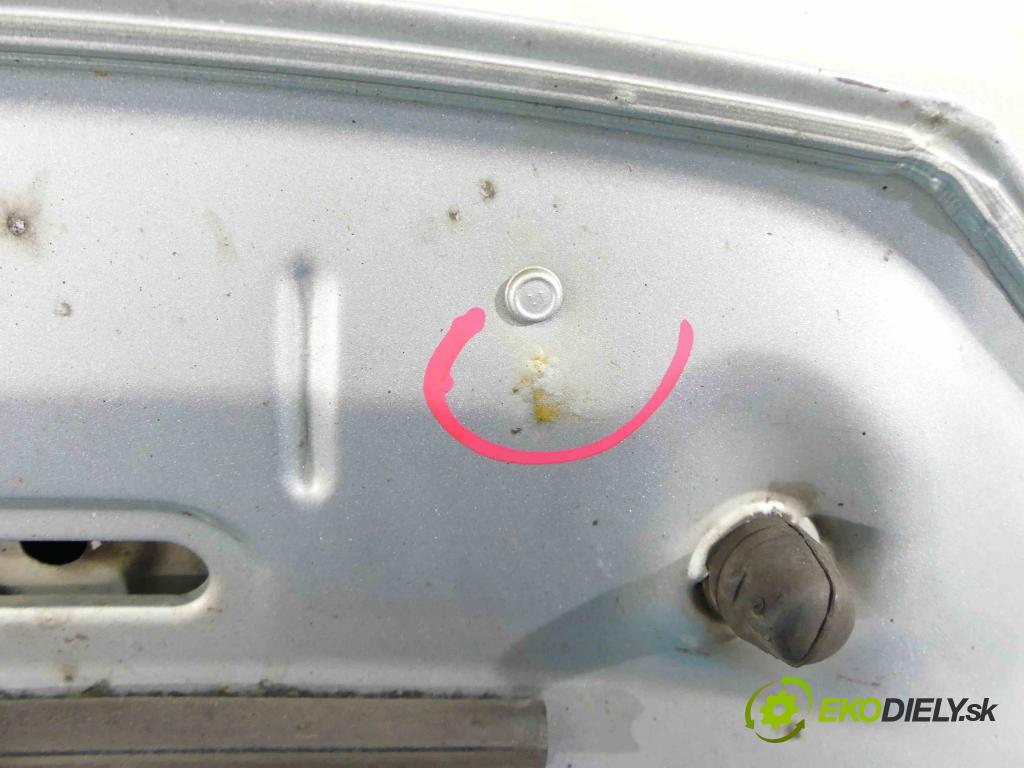 Vw Golf V 2003-2009 strieborná farba LA7W