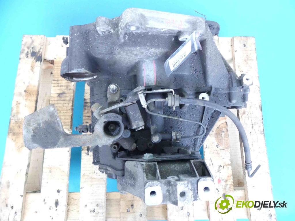 Vw Golf V 2003-2009 1.6 8V 102 HP manual 75 kW 1595 cm3 5- manual FVH