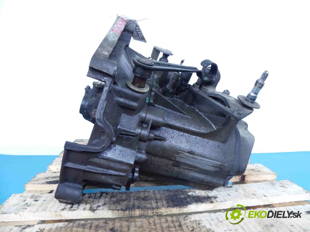 Citroen Xsara II 2000-2004 1.6 16v 109 HP manual 80 kW 1587 cm3 3- stupeň,rýchlosť manual 20CN28