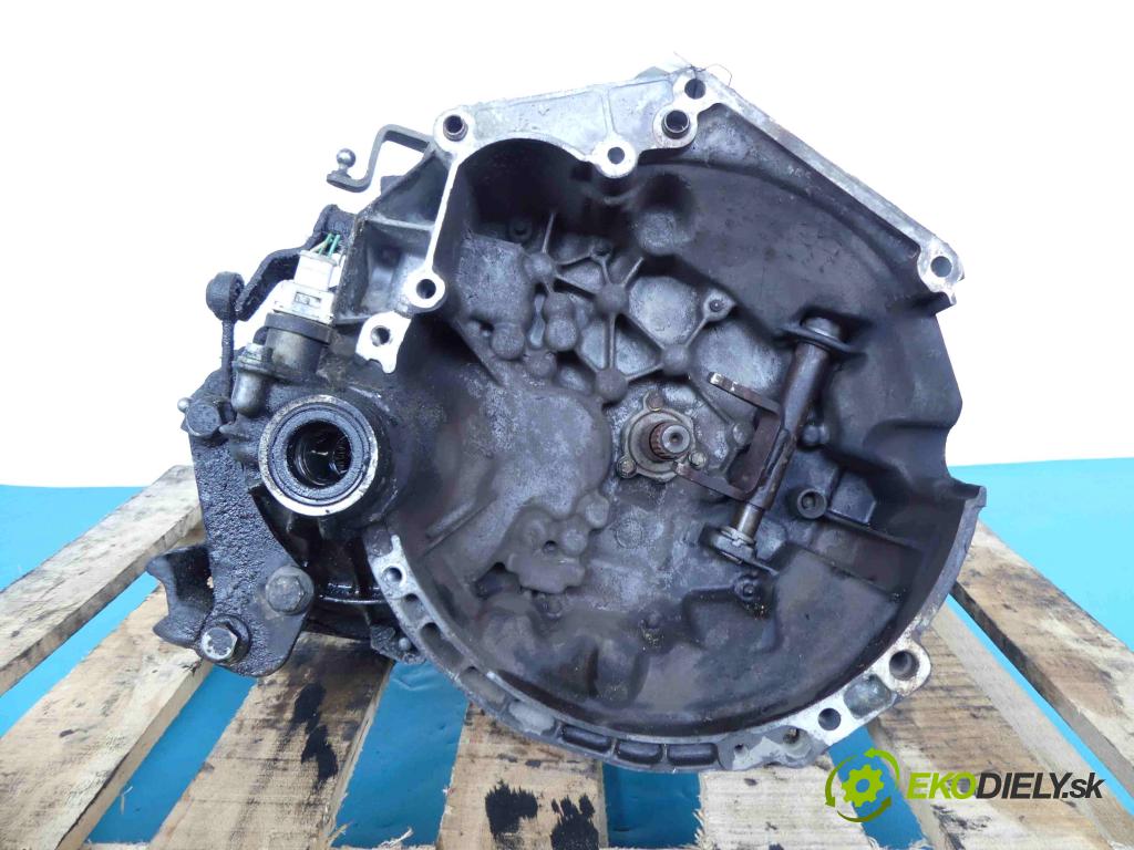 Citroen Xsara II 2000-2004 1.6 16v 109 HP manual 80 kW 1587 cm3 3- stupeň,rýchlosť manual 20CN28