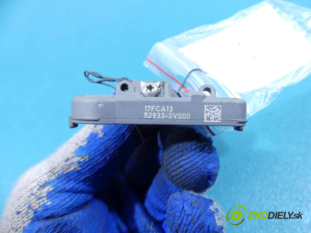 Hyundai Veloster 2011-2018 OPON