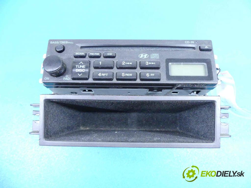 Hyundai Elantra 2.0 16v 143 HP automatic 105 kW 1972 cm3 4- Radio 96160-2D105A (Audio zariadenia)
