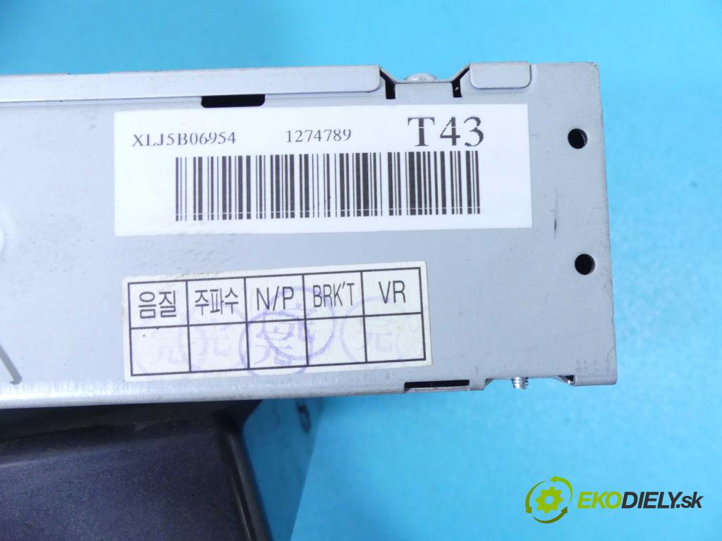 Hyundai Elantra 2.0 16v 143 HP automatic 105 kW 1972 cm3 4- Radio 96160-2D105A (Audio zariadenia)