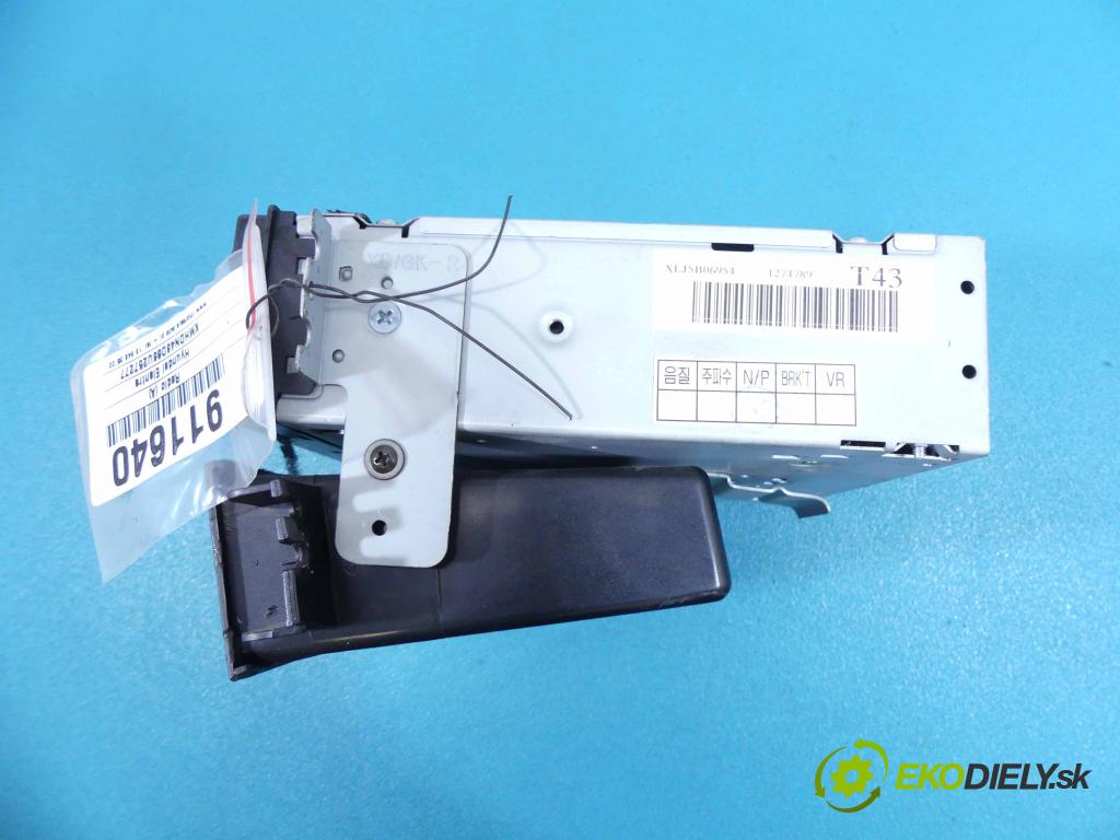 Hyundai Elantra 2.0 16v 143 HP automatic 105 kW 1972 cm3 4- Radio 96160-2D105A (Audio zariadenia)