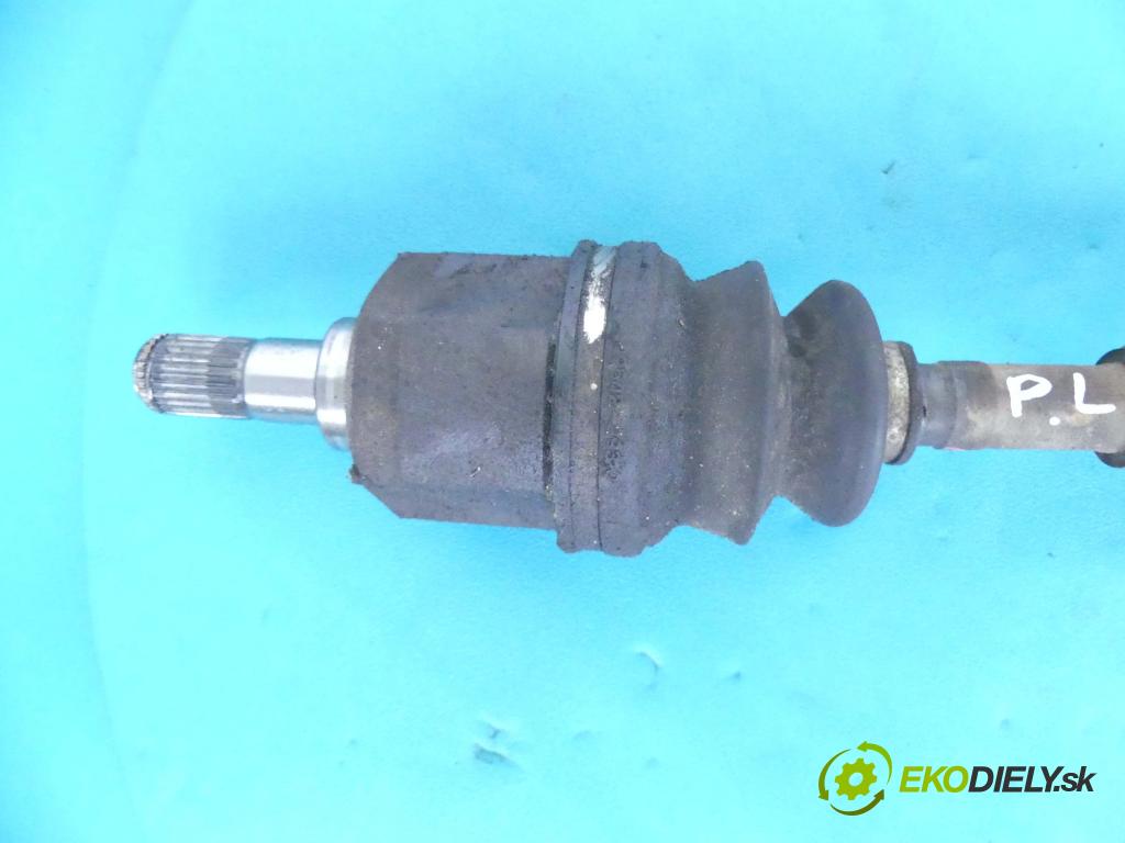 Hyundai Elantra 2.0 16v 143 HP automatic 105 kW 1972 cm3 4- poloos ľavé  (Poloosy)