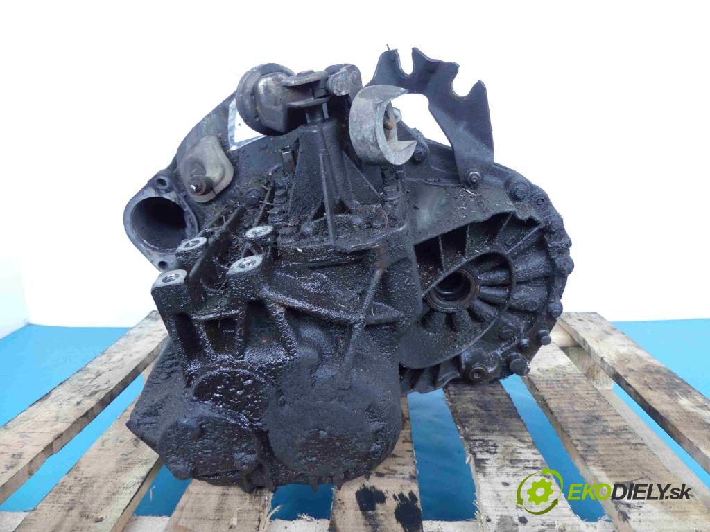 Ford Galaxy 1995-2006 1.9 tdi 110 hp manual 81 kW 1896 cm3 5- manual DJY