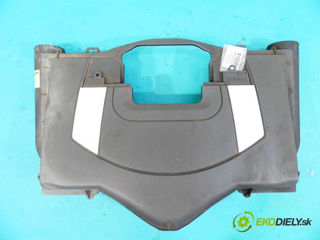 Mercedes R  W251 2005-2013 3.5 V6 272 hp automatic 200 kW 3498 cm3 5- obal filtra vzduchu A2730900401 (Kryty filtrů)