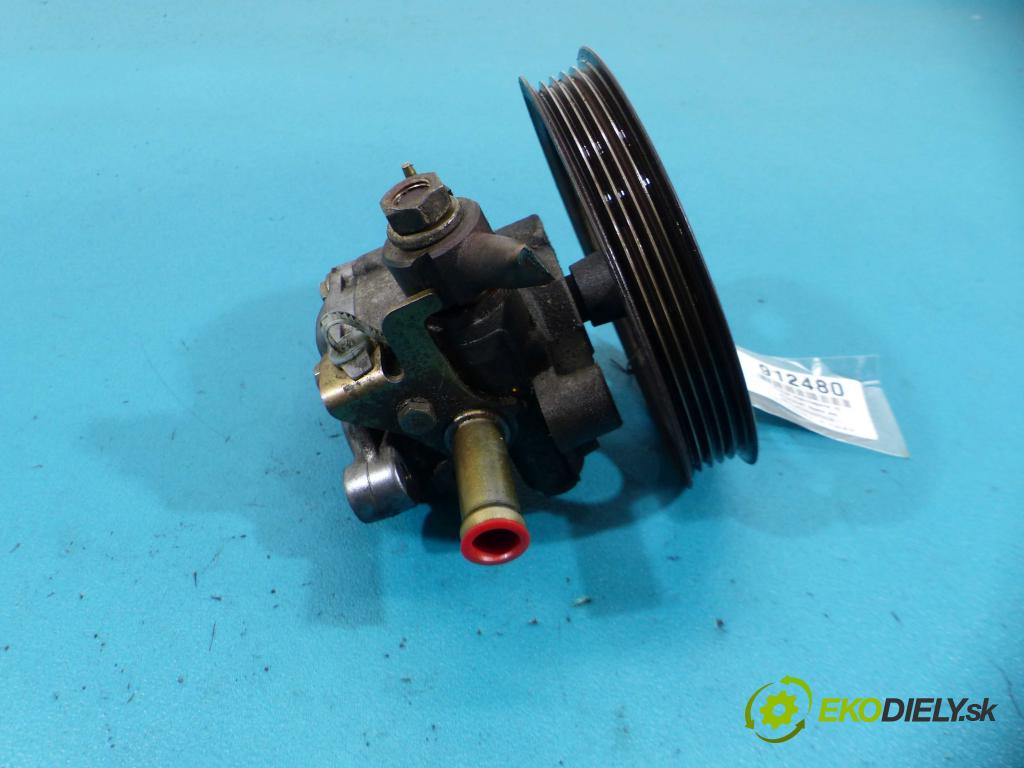 Mitsubishi Space star 1.6 16v 98 HP manual 72 kW 1584 cm3 5- čerpadlo  (Servočerpadlá, pumpy riadenia)