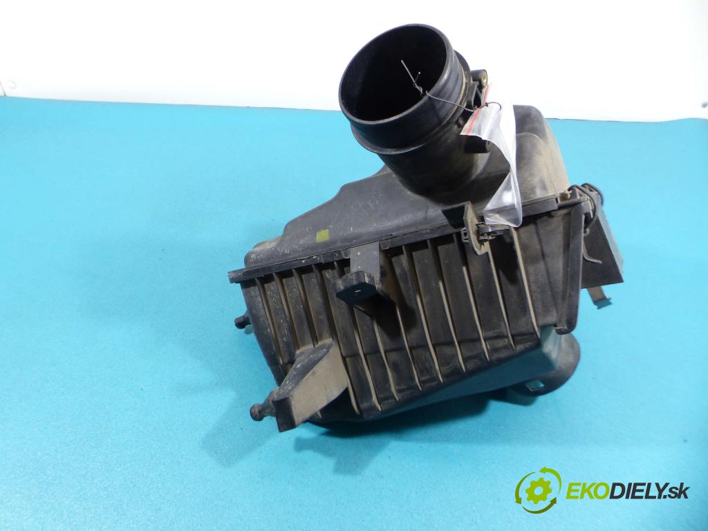 Nissan Qashqai 06-13 2.0 150 hp automatic 110 kW 1995 cm3 5- vzduchu  (Kryty filtrů)