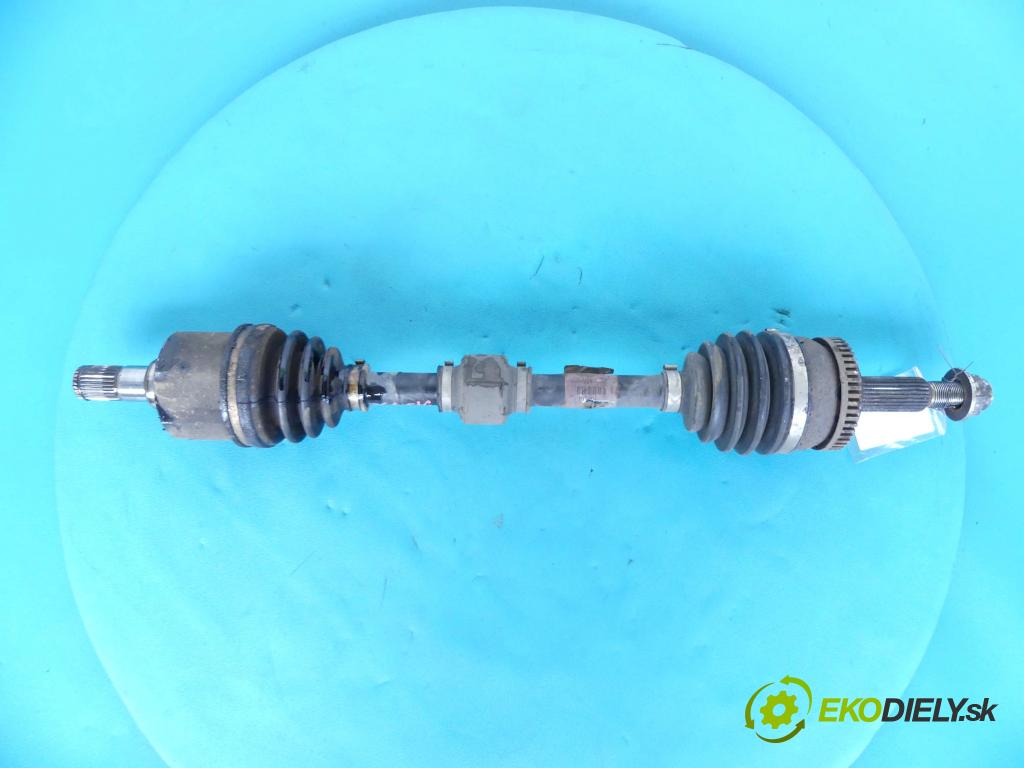 Hyundai I40 1.7 crdi 116 HP manual 85 kW 1685 cm3 5- poloos ľavé  (Poloosy)