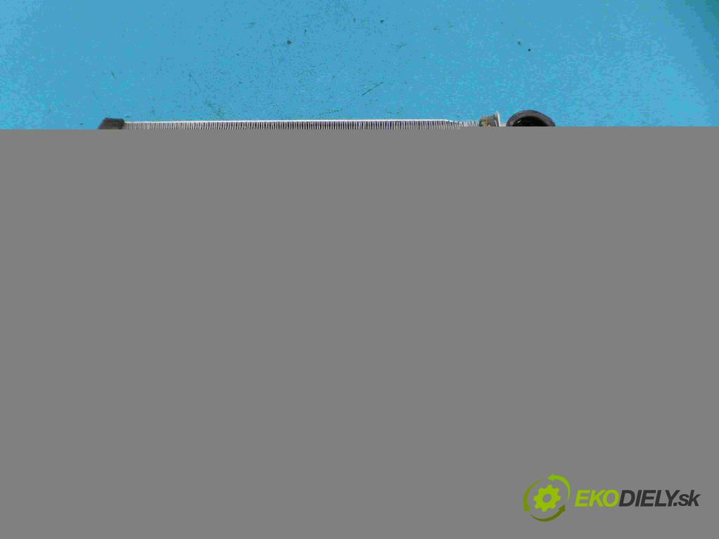 Mercedes R  W251 2005-2013 3.5 V6 272 HP automatic 200 kW 3498 cm3 5- radiator  (Radiátory kúrenia)