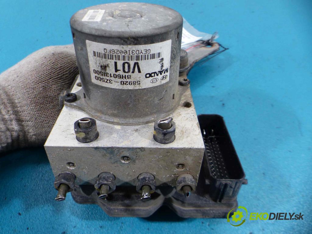 Hyundai I40 1.7 crdi 116 hp manual 85 kW 1685 cm3 5- čerpadlo abs 58920-3Z500 (Pumpy brzdové)