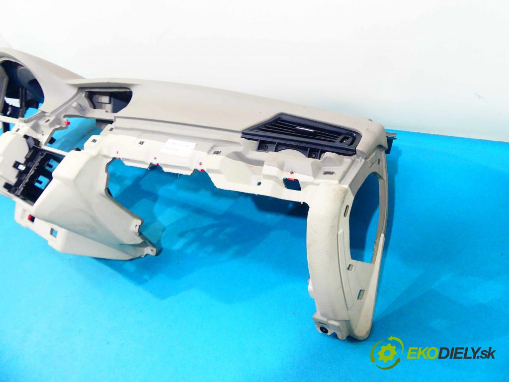 Bmw 5 f10 2010-2017 2.0d 184hp automatic 135 kW 1995 cm3 5- kokpit,pristrojová doska rozdeľovacia