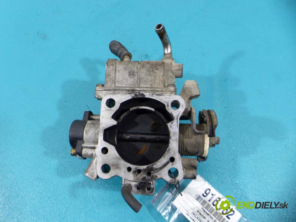 Mitsubishi Carisma 1.8 GDI 125 HP manual 92 kW 1834 cm3 5- klapka  (Škrtiace klapky)