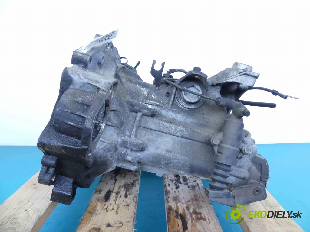 Vw Golf IV 1997-2003 1.6 8v 101 HP manual 74 kW 1595 cm3 5- prevodovka stupeň,rýchlosť manual DUU
