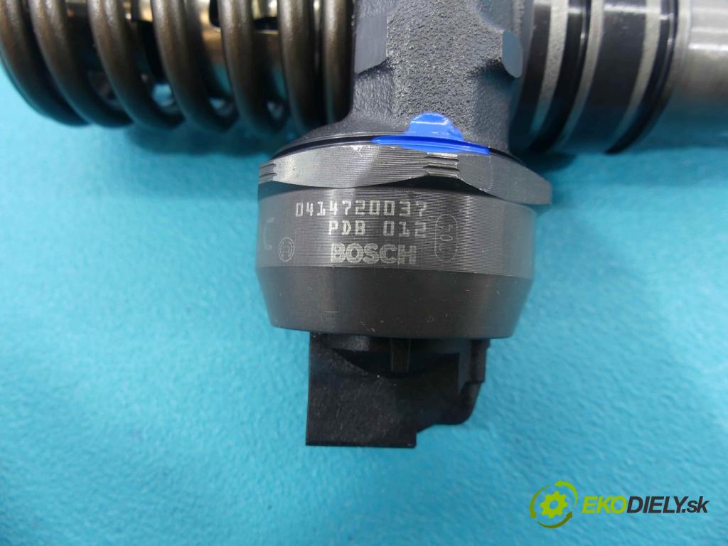 Vw Passat B5 1995-2005 1.9 tdi 101 HP manual 74 kW 1896 cm3 4- vstrekovacie čerpadlo 0414720037 (Vstrekovače)