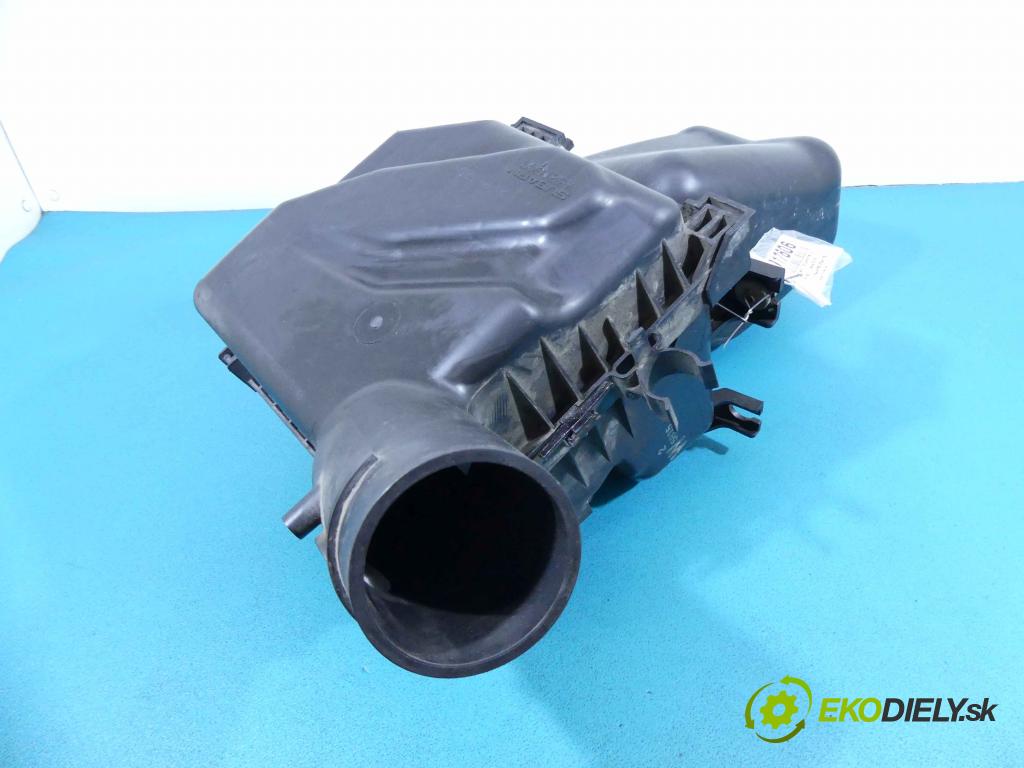 Subaru Tribeca 2005-2014 3.0 H6 (EZ30) 245KM automatic 180 kW 2999 cm3 5- obal filtra vzduchu A52AG00 (Kryty filtrů)