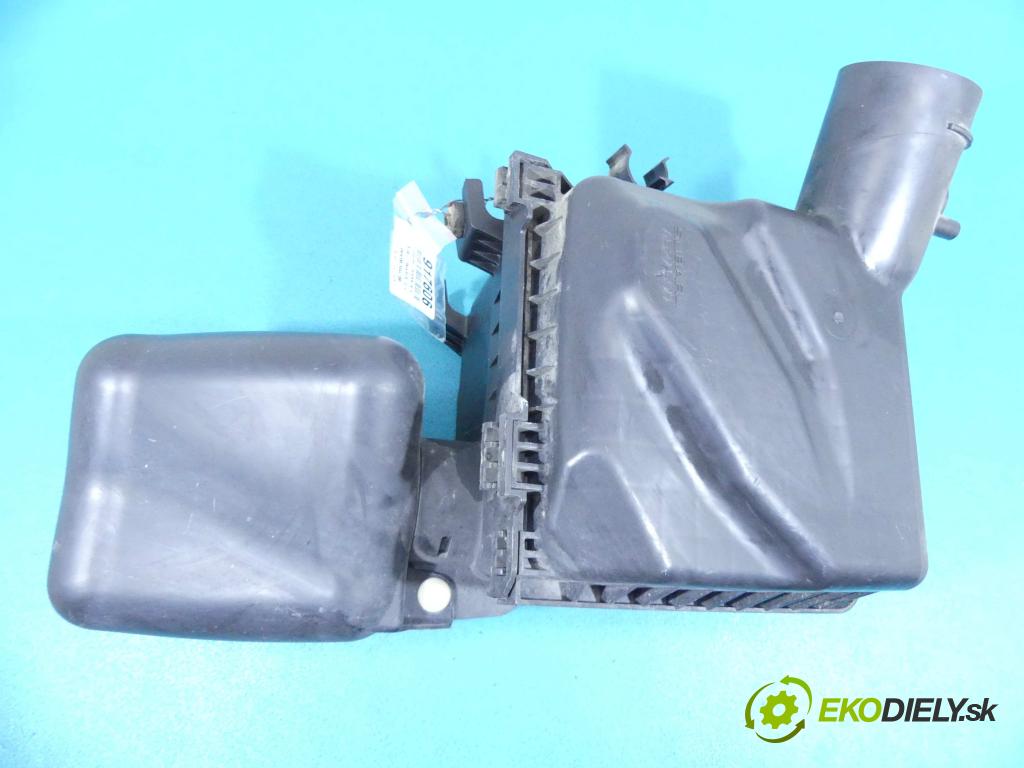 Subaru Tribeca 2005-2014 3.0 H6 (EZ30) 245KM automatic 180 kW 2999 cm3 5- obal filtra vzduchu A52AG00 (Kryty filtrů)