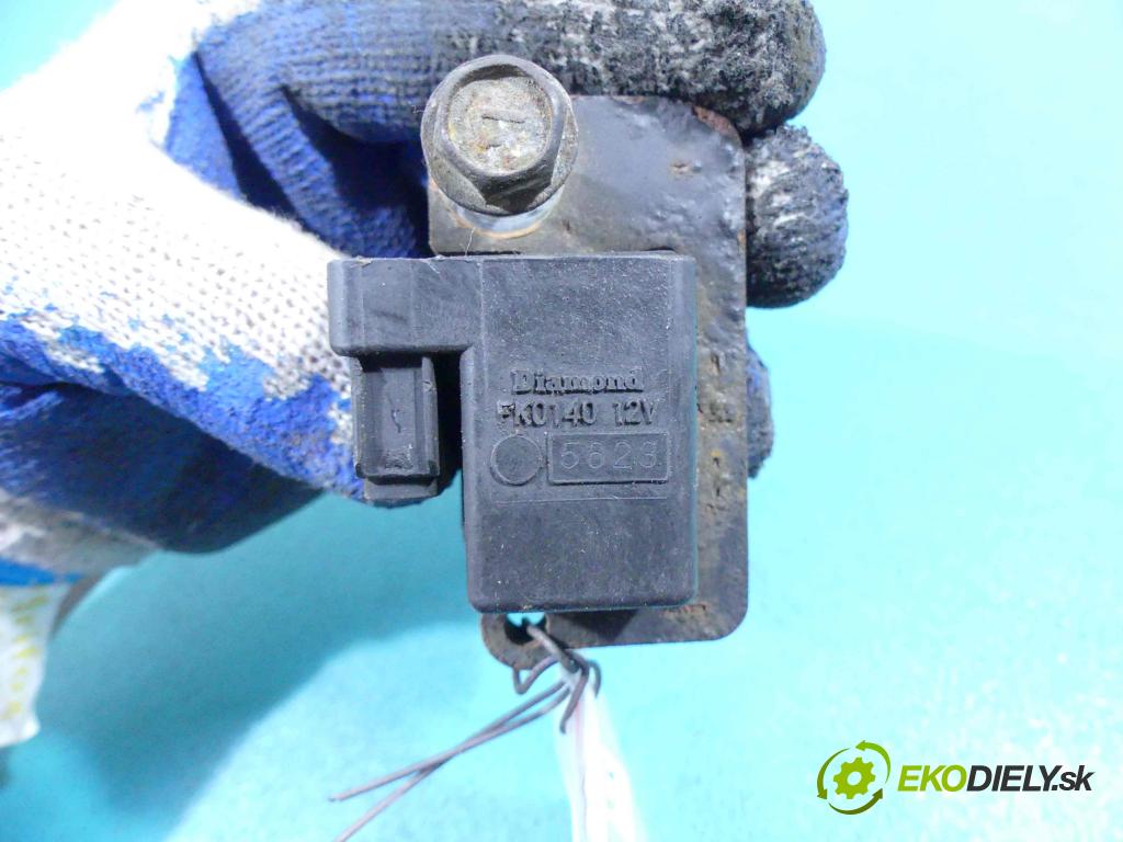 Subaru Tribeca 2005-2014 3.0 H6 245KM automatic 180 kW 2999 cm3 5- cievka zapaľovacia FK0140 (Zapaľovacie cievky, moduly)